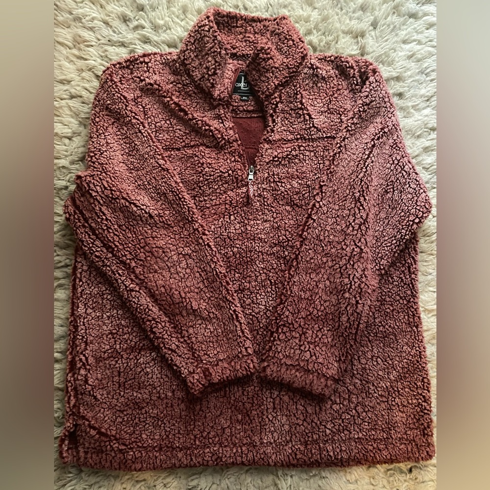 Fuzzy pullover